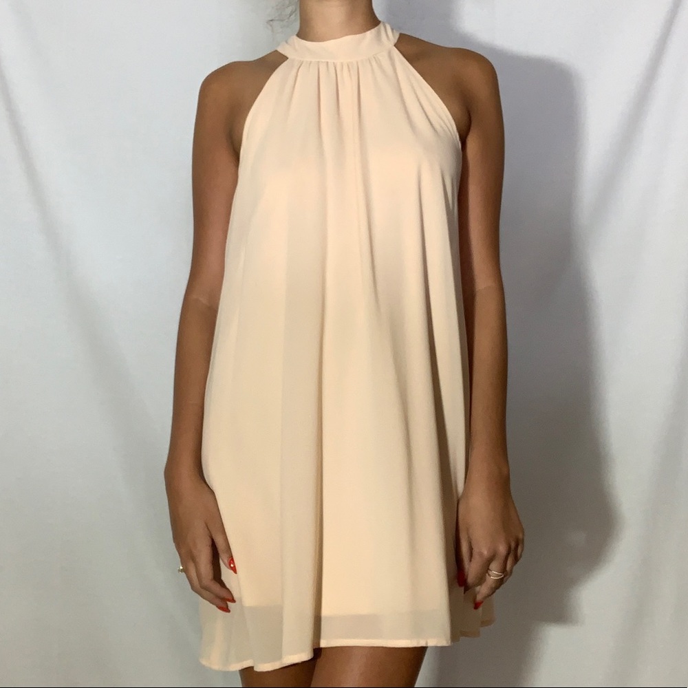Ballet pink halter neck dress size: small